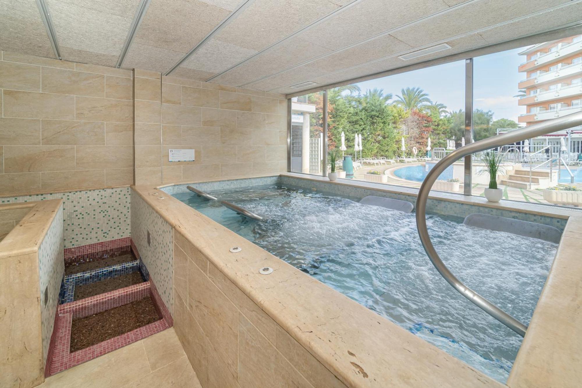 Ferrer Janeiro Hotel & Spa Can Picafort  Dış mekan fotoğraf