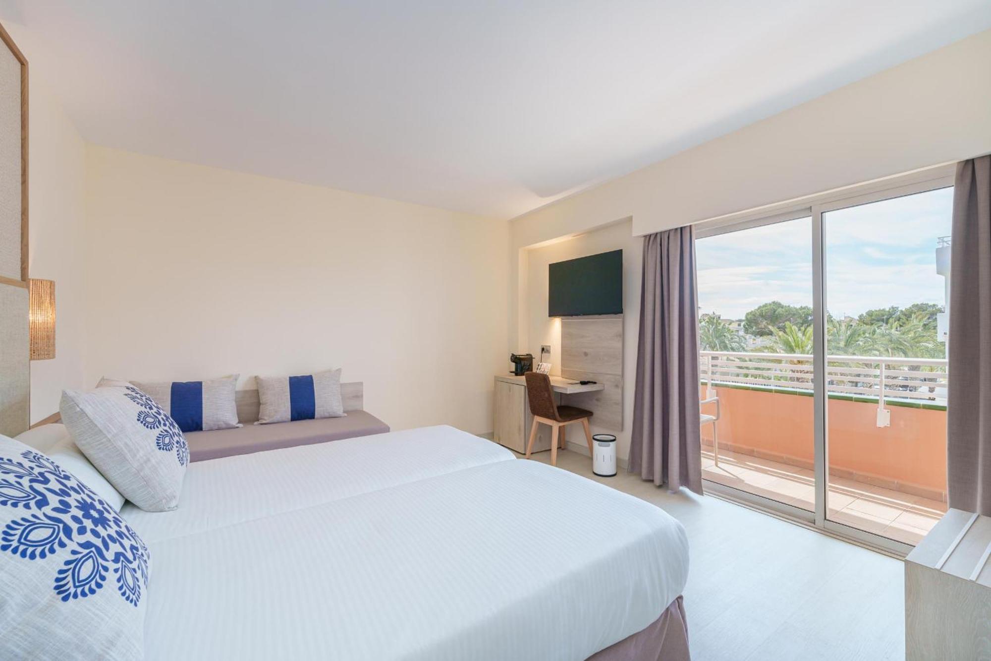 Ferrer Janeiro Hotel & Spa Can Picafort  Dış mekan fotoğraf