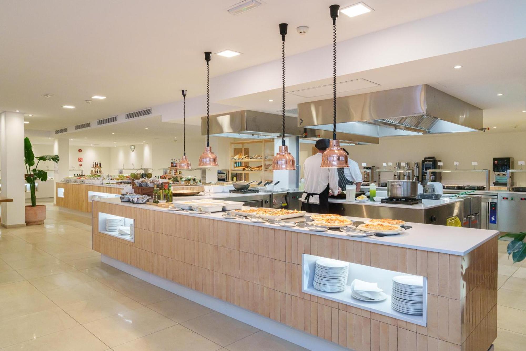 Ferrer Janeiro Hotel & Spa Can Picafort  Dış mekan fotoğraf