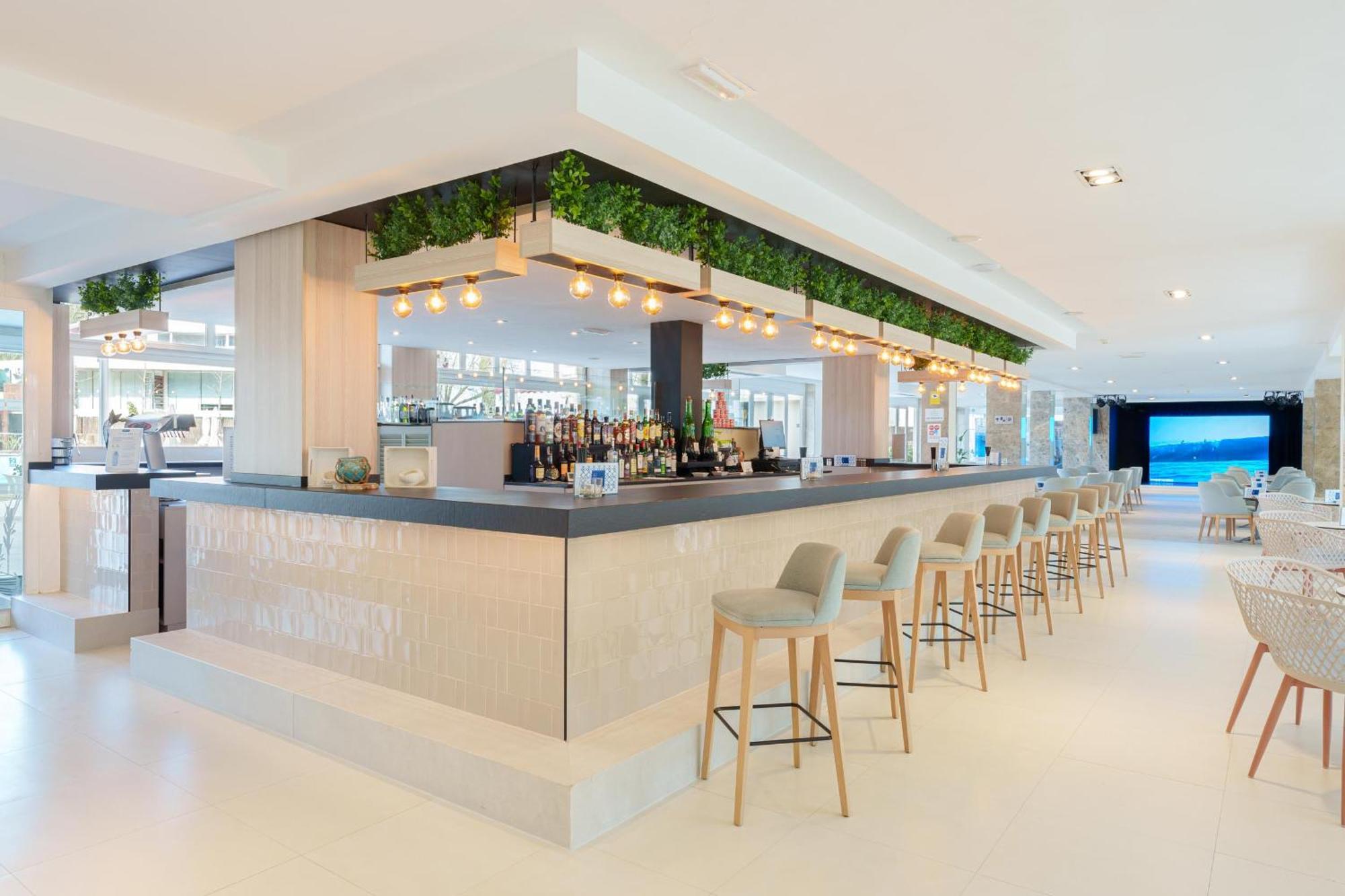 Ferrer Janeiro Hotel & Spa Can Picafort  Dış mekan fotoğraf